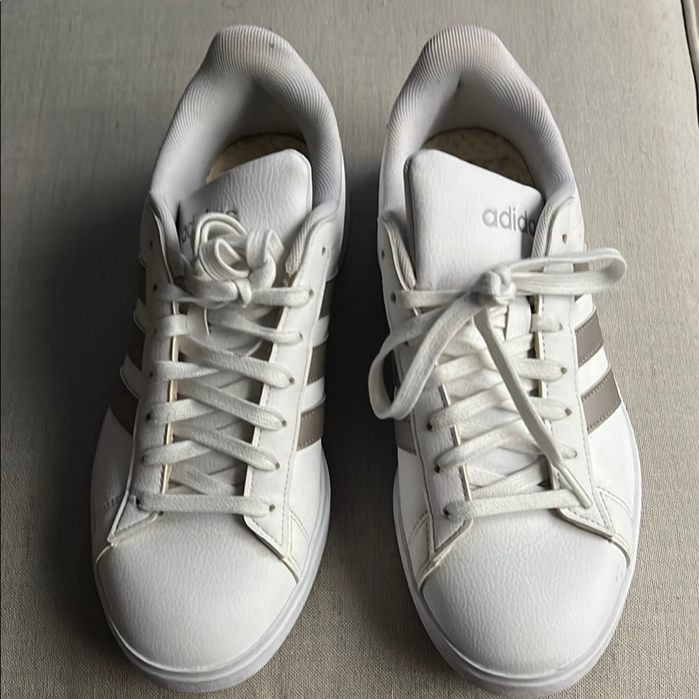 Adidas Women's White and Gray Sneakers
